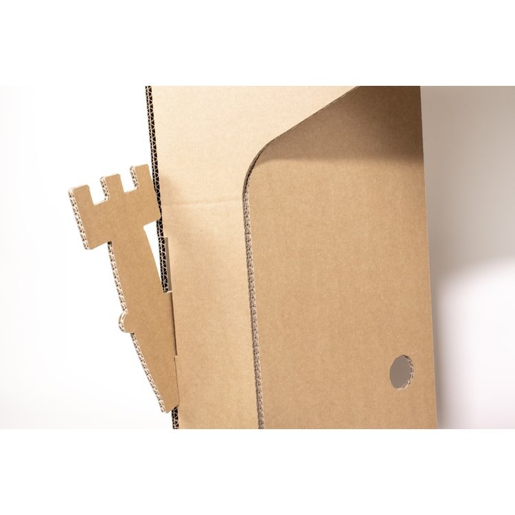 KarTent Cardboard play castle wall
