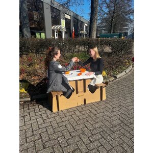 KarTent UK Kartonnen kinder picknicktafel