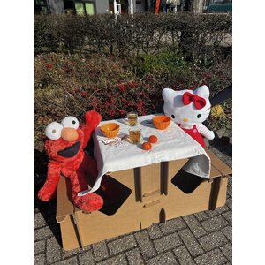 KarTent UK Cardboard kids picnic table
