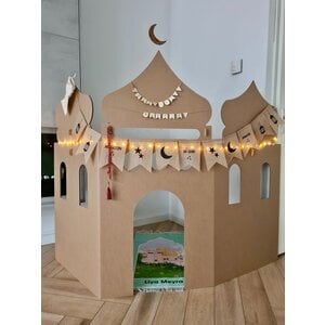 KarTent UK Cardboard Arabic play wall