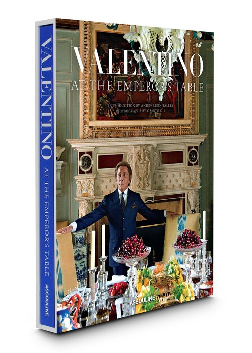 Assouline - Boek - Valentino: At the Emperor's Table
