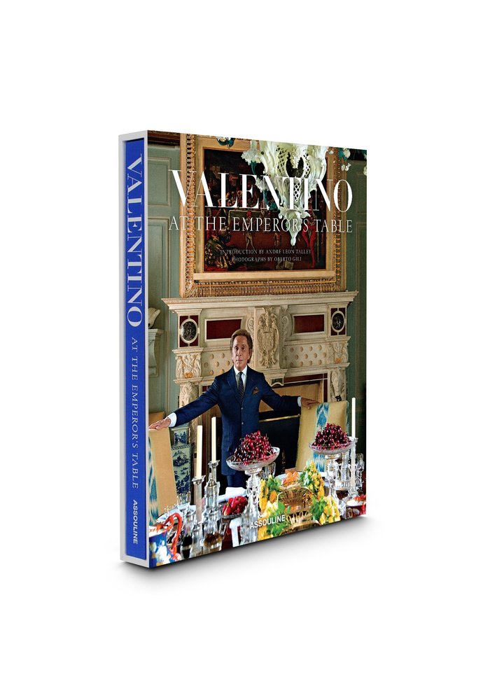 Book - Valentino: At the Emperor's Table