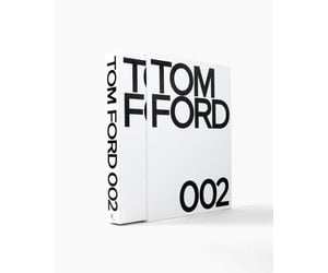 AROWONEN - Tom Ford 002 book