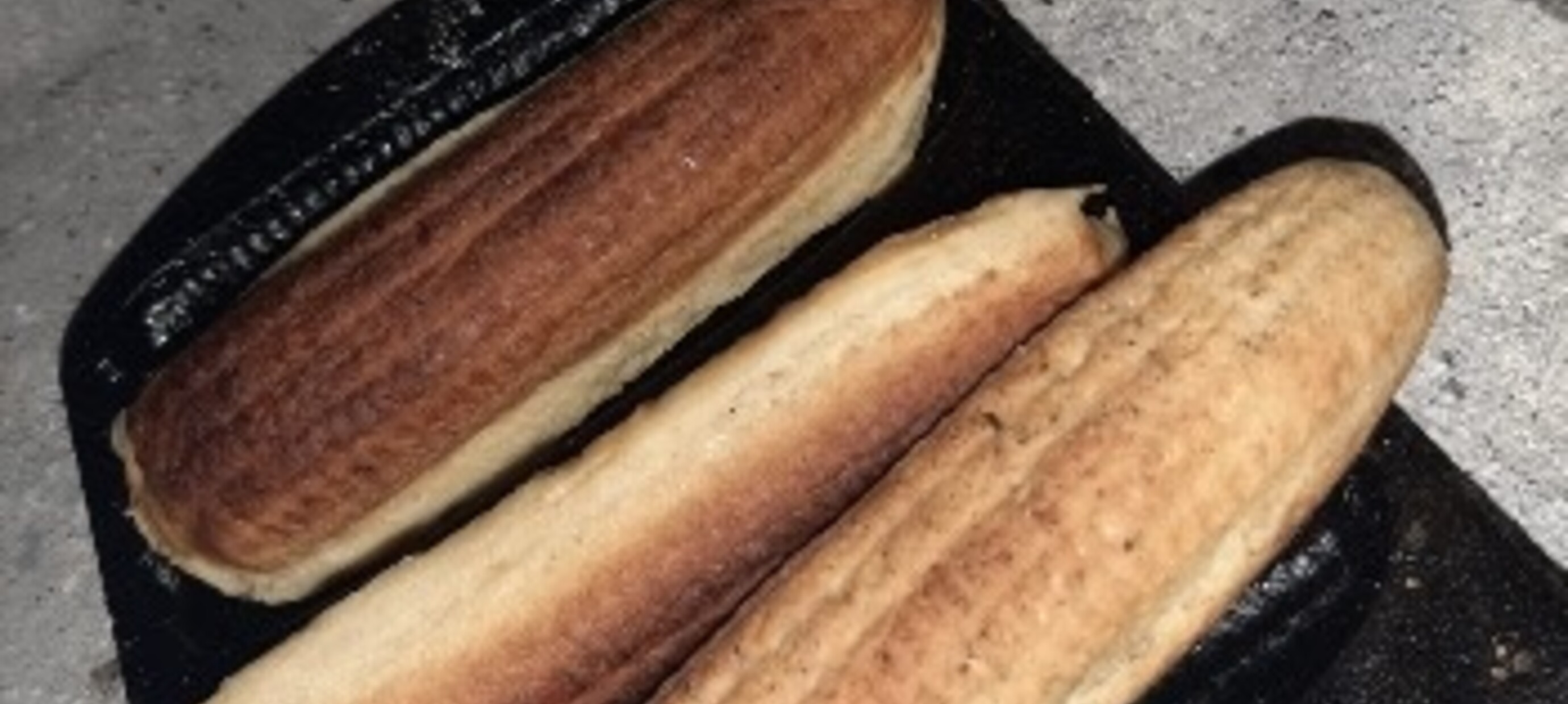 Maisbrood in lodge mais bak vorm