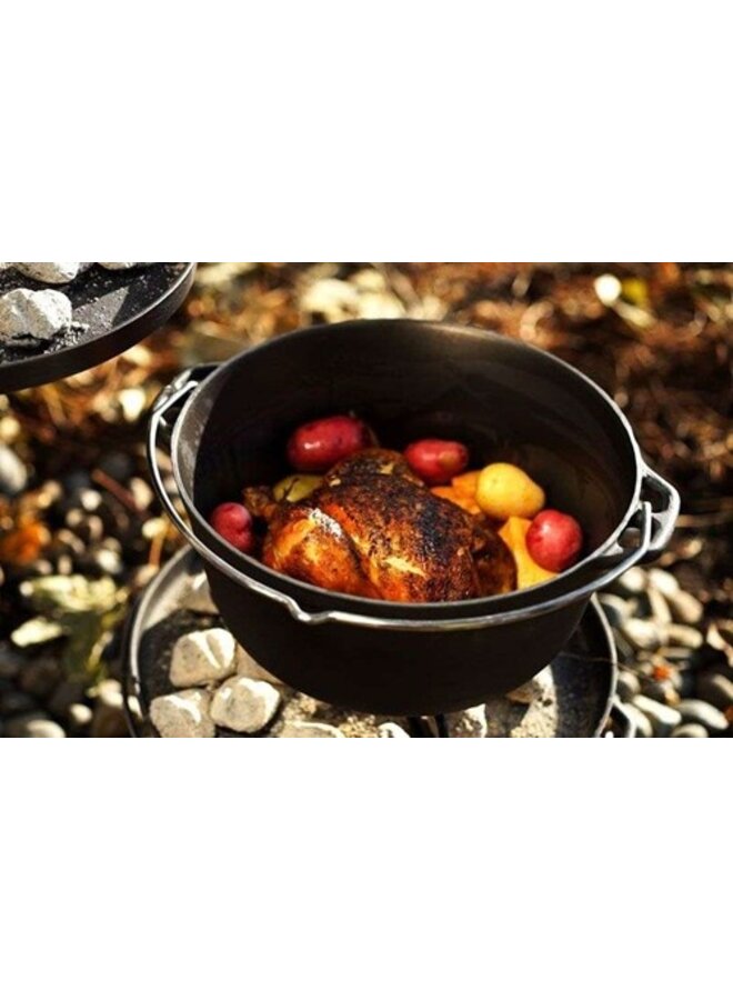 GSI Outdoor Guidecast  Dutch oven 7QT