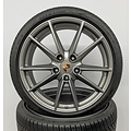 GERESERVEERD Porsche 992-1 20/21 inch Carrera S winterwielenset