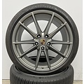 GERESERVEERD Porsche 992-1 20/21 inch Carrera S winterwielenset