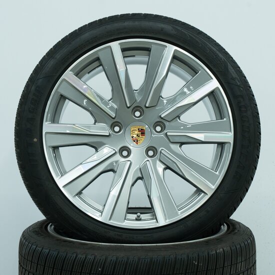 20 inch Taycan Tequipment Design winterwielenset