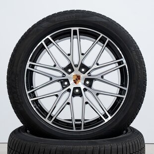 GERESERVEERD Cayenne  E3-II 21 inch RS Spyder winterwielenset