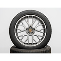 Porsche Macan 20 inch RS Spyder winterwielenset in Bicolor.