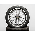 Porsche Macan 20 inch RS Spyder winterwielenset in Bicolor.
