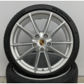 Porsche 992 20/21 inch Carrera S winterwielenset gespoten in zilvergrijs