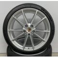 20/21 inch Porsche 992-1 Carrera S winterwielenset gespoten in zilvergrijs