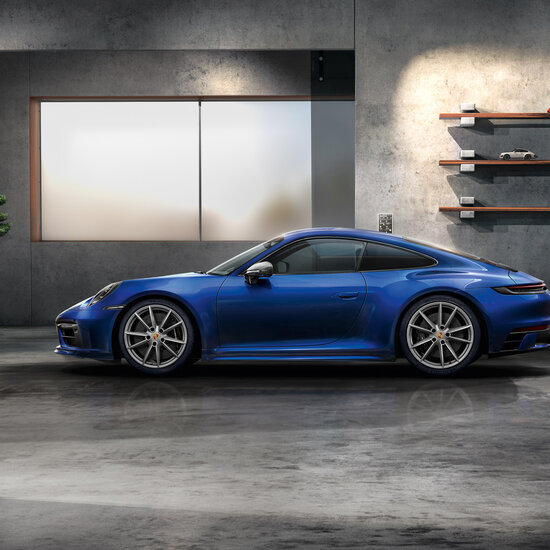 Porsche 992 20/21 inch Carrera S winterwielenset gespoten in zilvergrijs