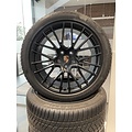Porsche Cayenne  E3-I  21 inch RS Spyder winterwielenset