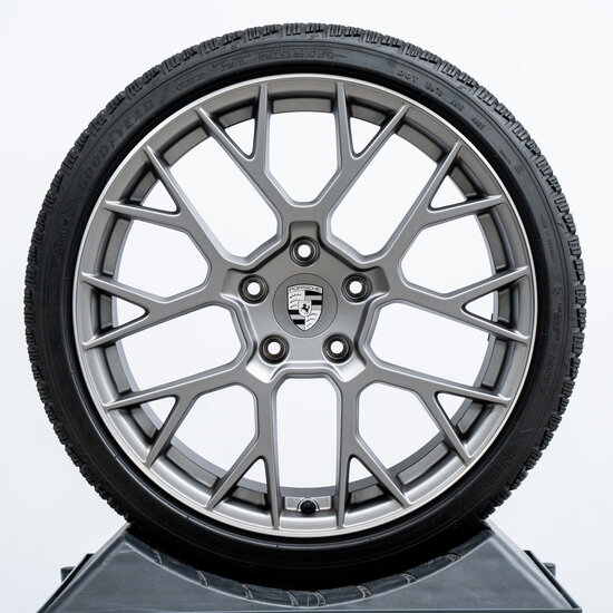 20-/21 inch 992.2 RS Spyder Design winterwielenset