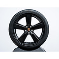 22 inch Porsche Cayenne Coupé E3-II Exclusive Design Sport zomerwielenset in zwart zijdeglans