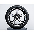 20 inch Taycan Off Road Design winterwielenset zwart gespoten (hoogglans)