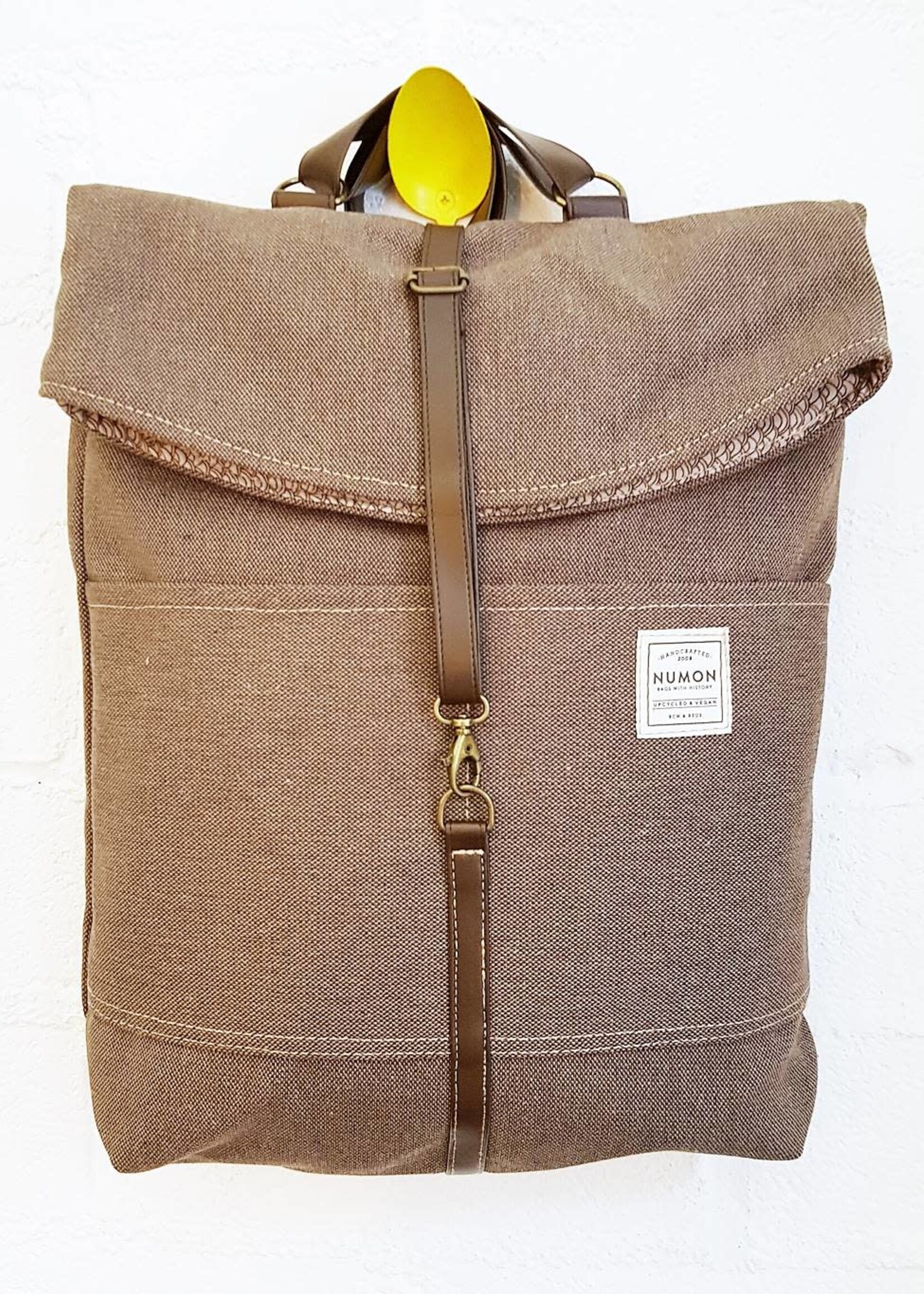 Numon Rucksack Klein BASIC Braun