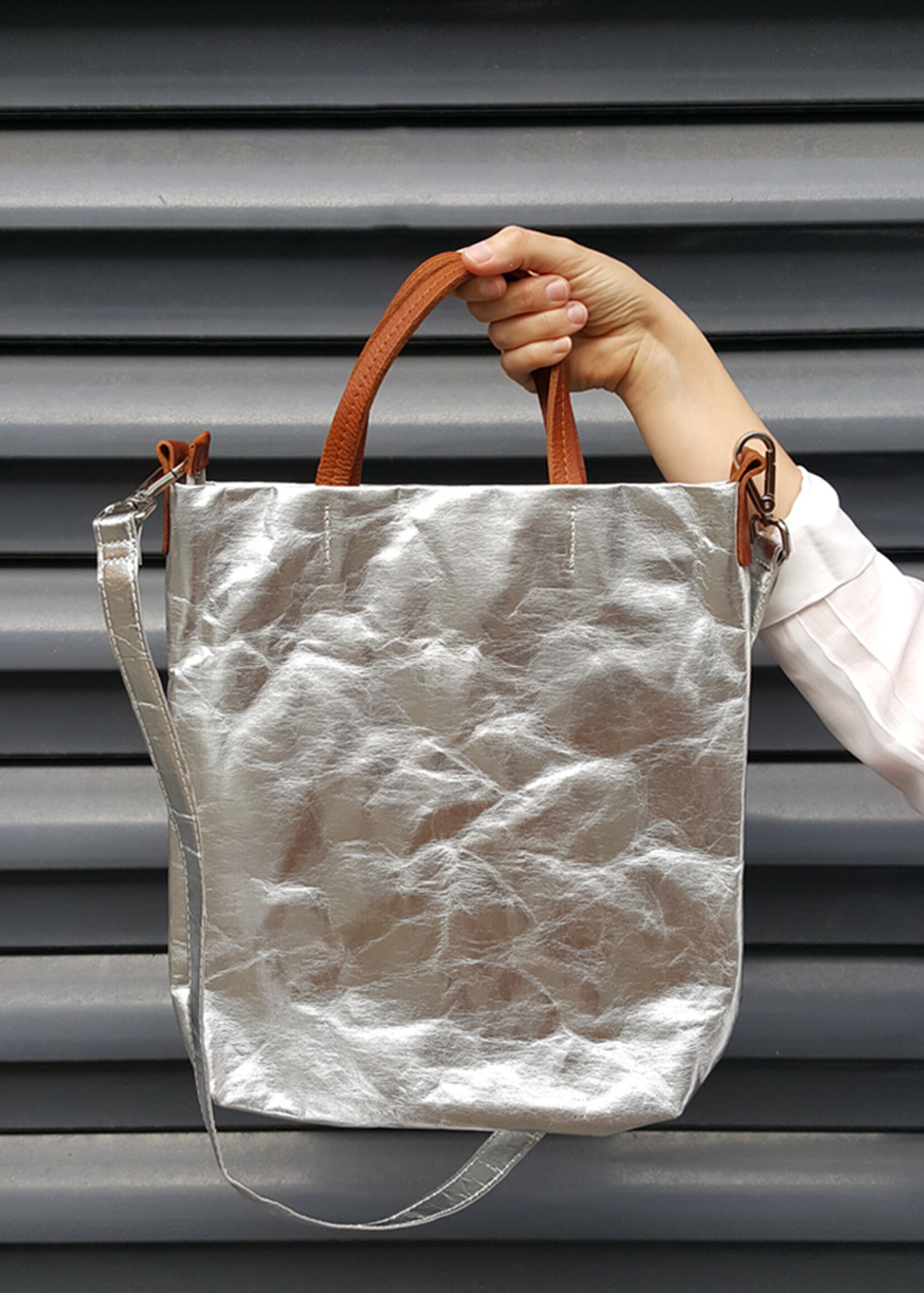 Uashmama Otti Bag Metallo Silver