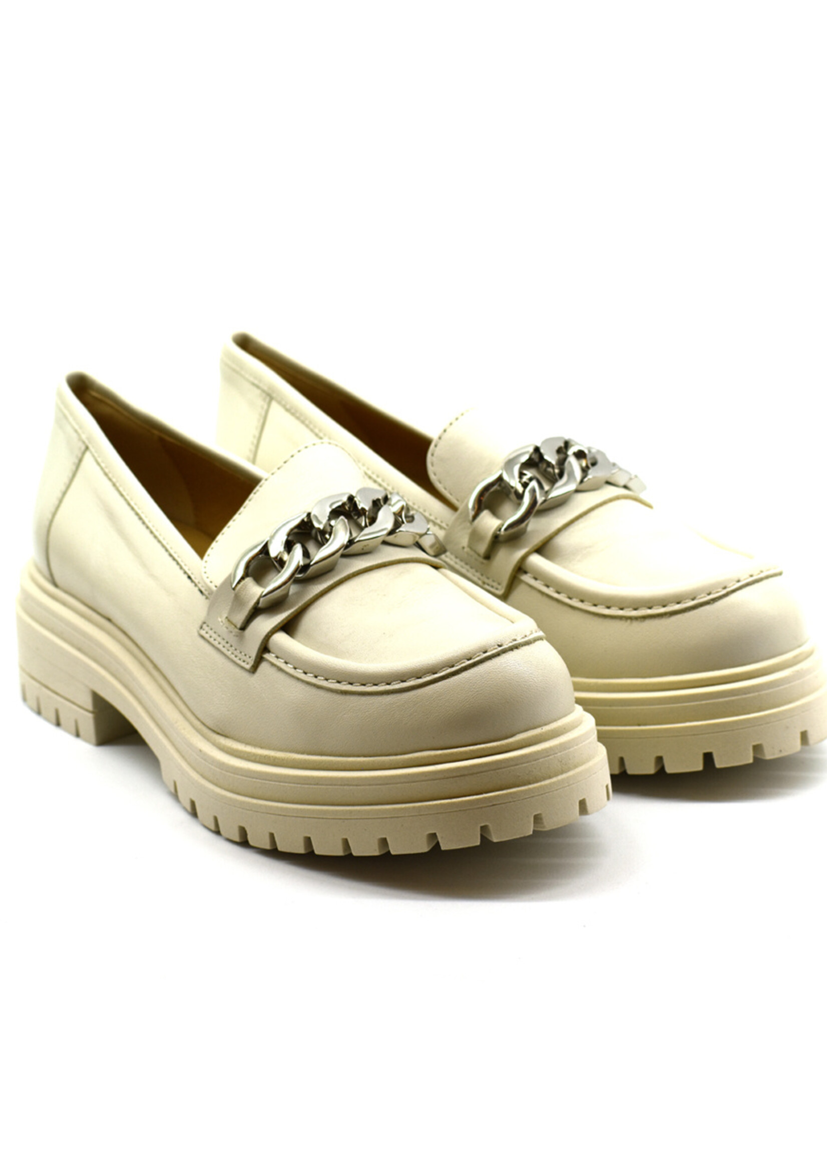 Chunky Loafers Beige Kette Silber