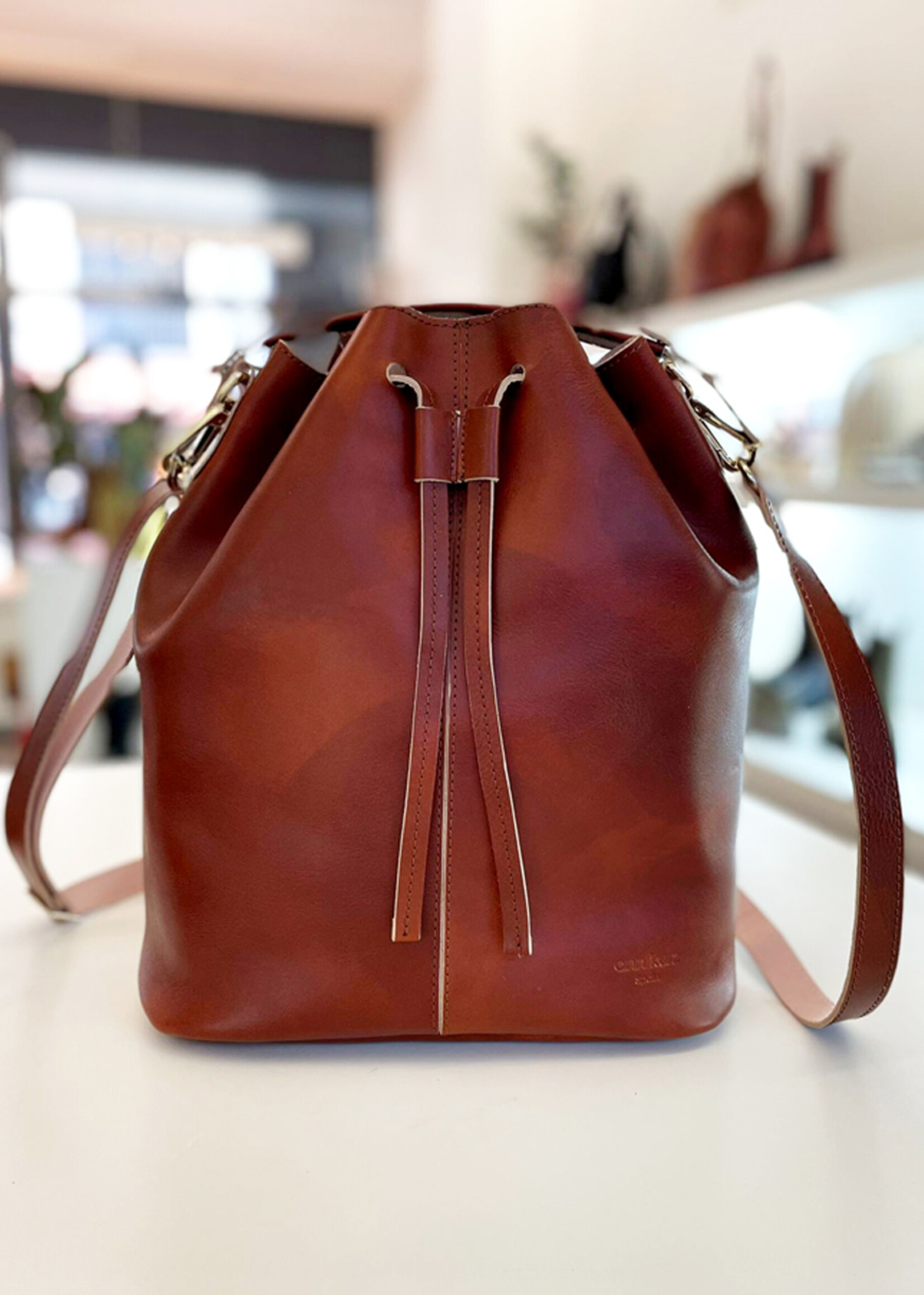 Ann Kurz Beuteltasche Vegetal Leather Cuoio