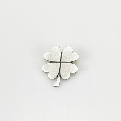 De Tingieterij Brooch - Clover