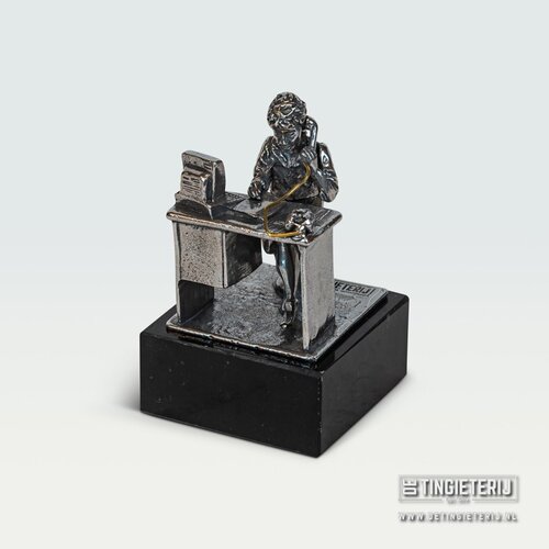 De Tingieterij Secretaresse De Tingieterij Secretaresse