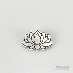 De Tingieterij Lotus flower