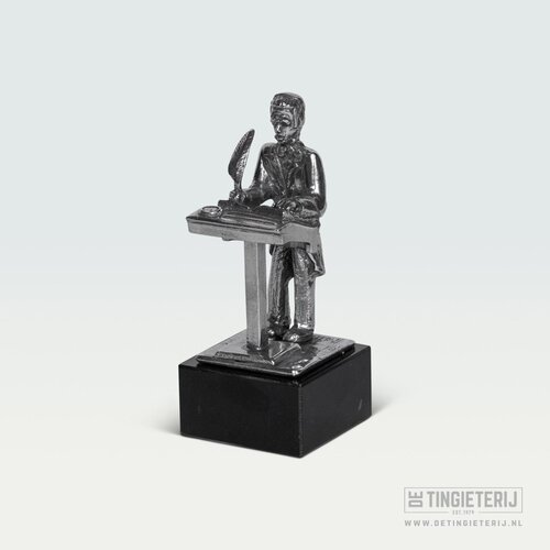 De Tingieterij Schreiber / Protokollführer – Zinnstatue