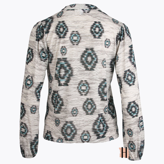 Blouse met Knoopjes en Ikat Print