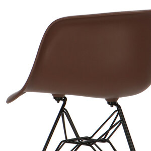 POPfurniture POP Stuhl DAR Schwarzes Untergestell Braun