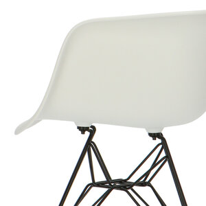 POPfurniture POP Stuhl DAR Schwarzes Untergestell Weiß