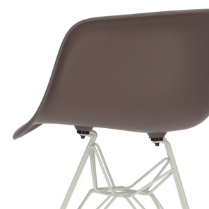 POPfurniture POP Stuhl DAR Weißes Untergestell Taupe