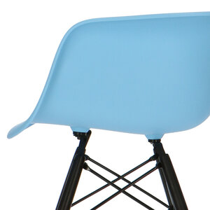 POPfurniture POP Stuhl DAW Dunkles Untergestell Blau
