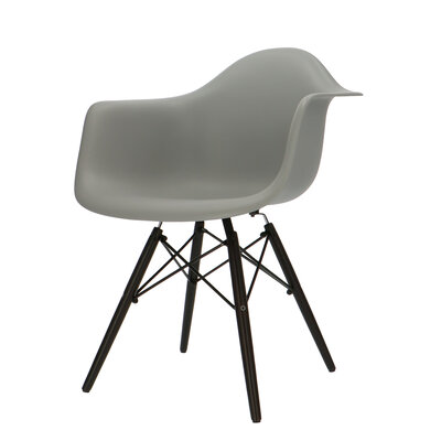 POPfurniture POP Chair DAW Dark Base Grey POP Chair DAW Dark Base Grey