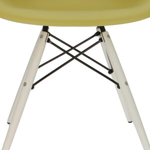 Chaise POP DAW Pieds Blancs Vert olive POPfurniture Chaise POP DAW Pieds Blancs Vert olive