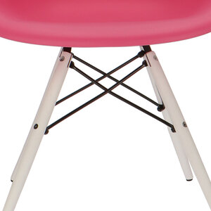 POPfurniture POP Stuhl DAW Weißes Untergestell Rosa