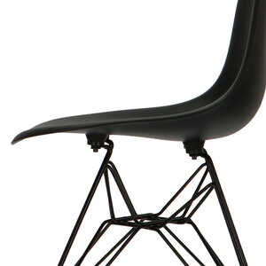 POPfurniture Chaise POP DSR Pieds Noirs Noir