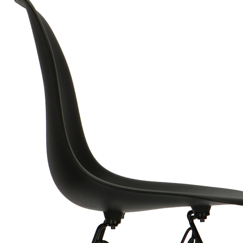 POPfurniture POP Stuhl DSR Schwarzes Untergestell Schwarz