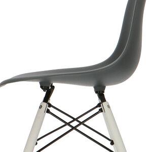 POPfurniture POP Stol DSW Hvid Chassis Anthracite