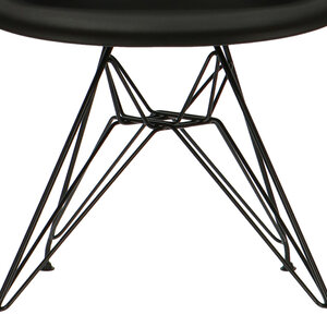 POPfurniture POP Stuhl DAR Schwarzes Untergestell Schwarz