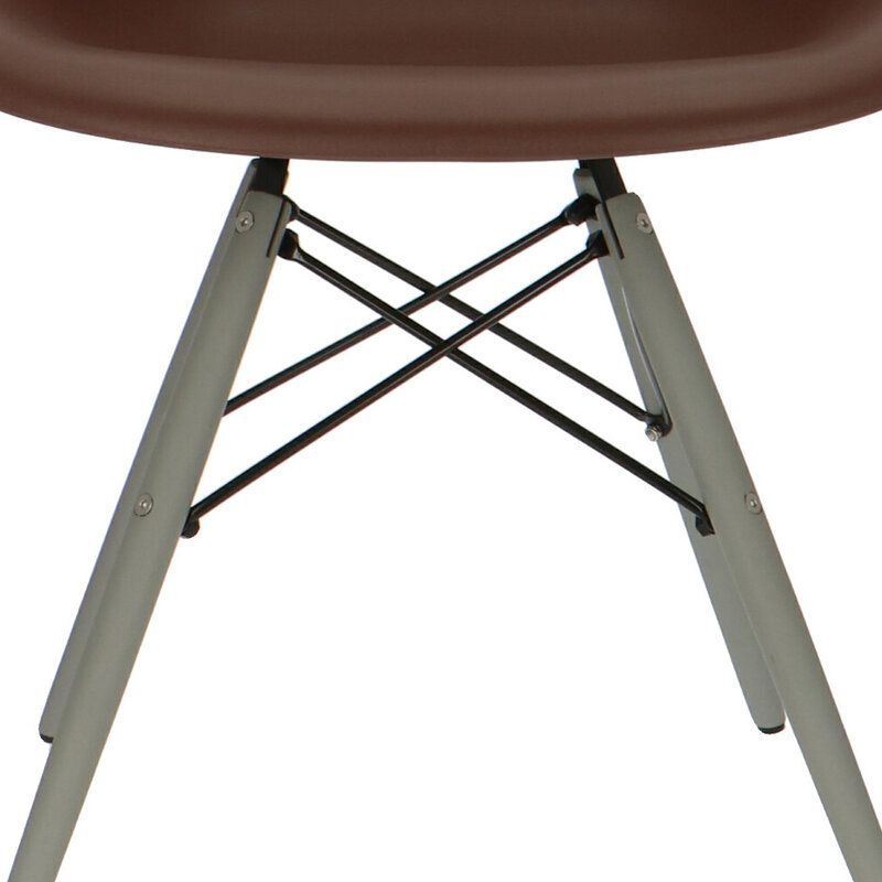 POPfurniture POP Stuhl DAW Graues Untergestell Braun