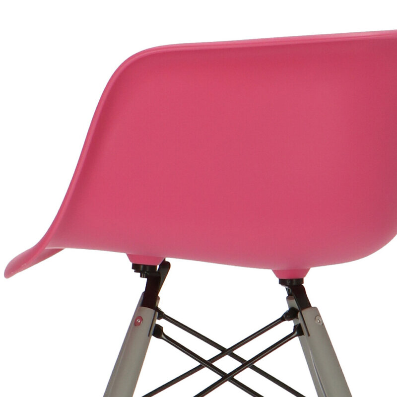 POPfurniture POP Stuhl DAW Graues Untergestell Rosa