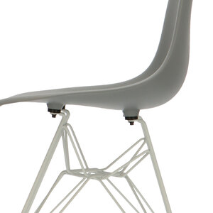 POPfurniture POP Stuhl DSR Weißes Untergestell Grau