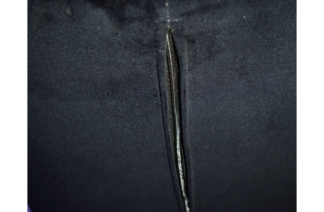 Eetkamerstoel Flair velvet | Met armleuning zwart
