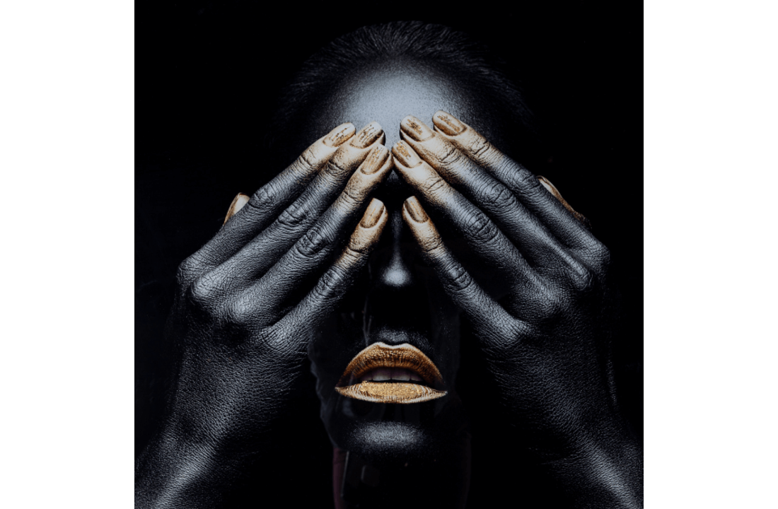 Schilderij Melani | Woman gold lips