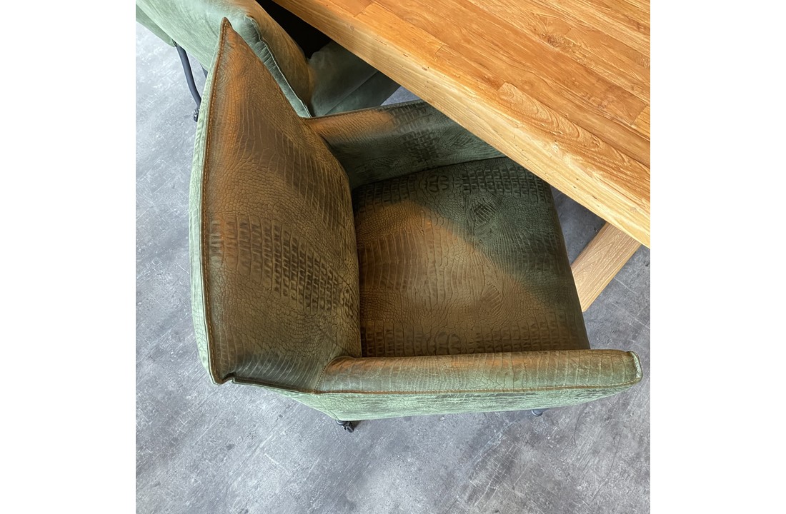 Eettafel gerecycled oud teak 220cm