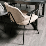 Eetkamerstoel Lynn met armleuning | Beige