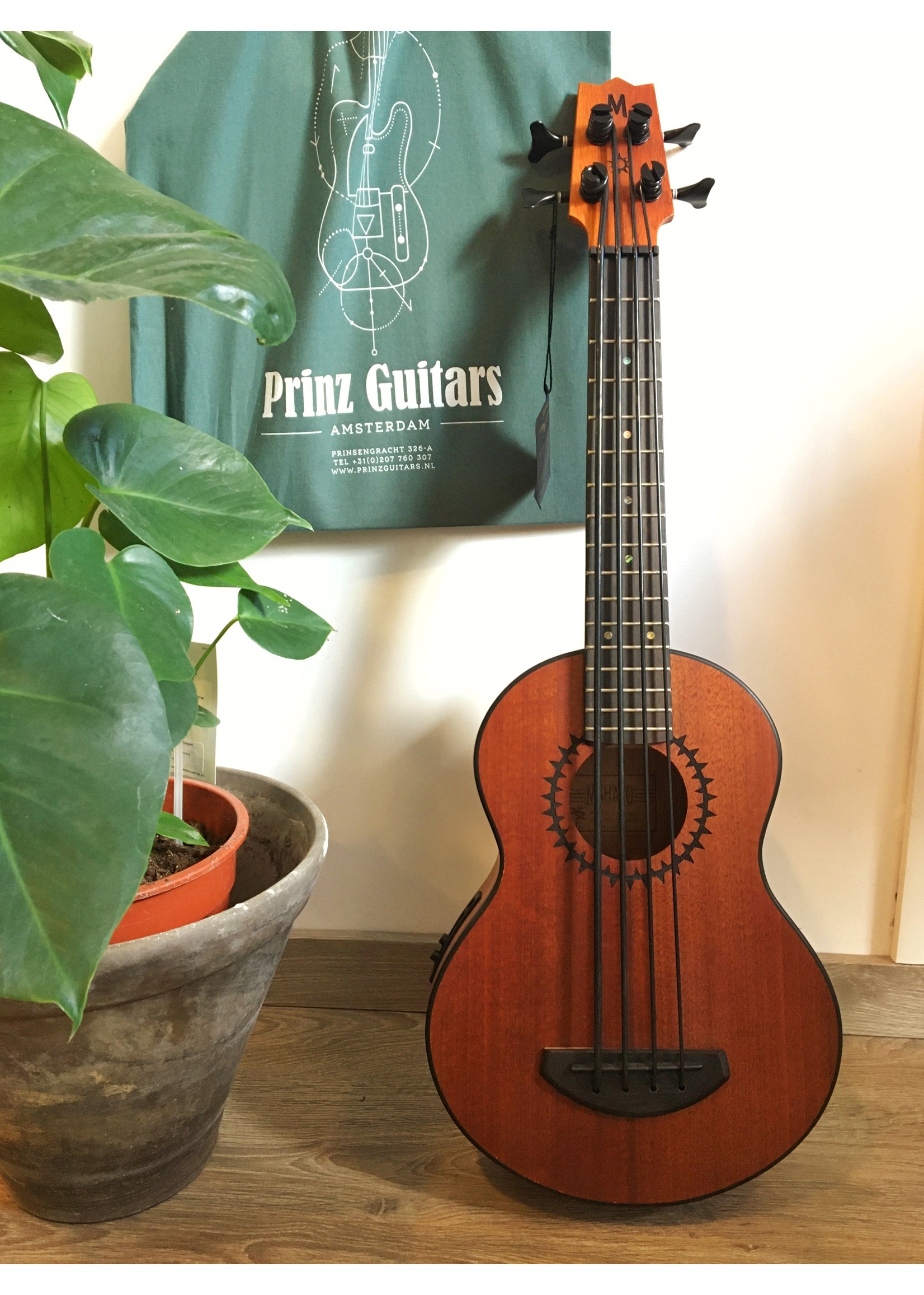 Mahalo Mahalo MB1-TBR Electrische ukulele bas